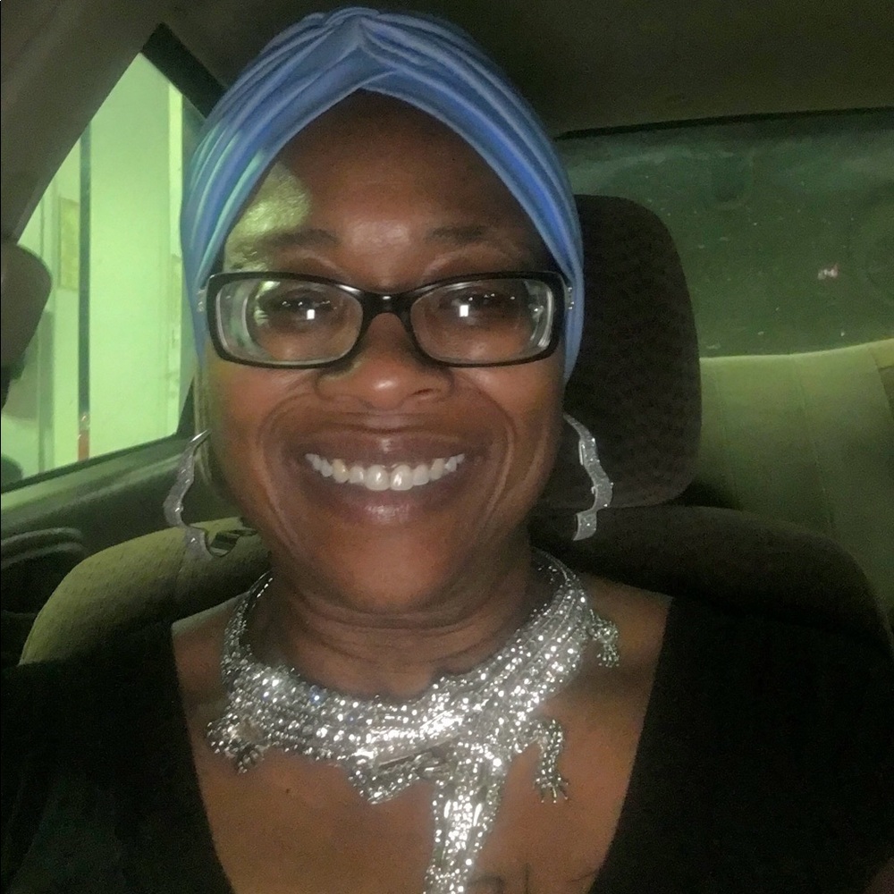 Meet your Posher, Winsome